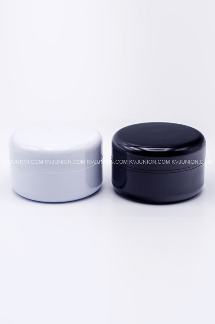 MP122CM กระปุกครีม 60กรัม สีดำ