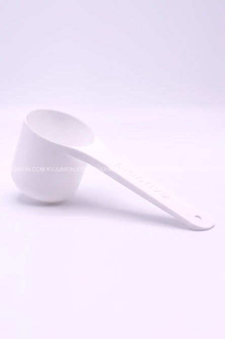 MP155CM ช้อนตวงผงโปรตีน 100 ml แบบมีโลโก้ (50กรัม) (1) MP155CM ช้อนตวงผงโปรตีน 100ml แบบมีโลโก้ (50กรัม)
